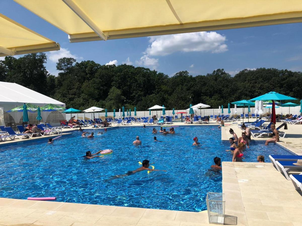 Hotel Andy Km 36 Bukarest Kültér fotó