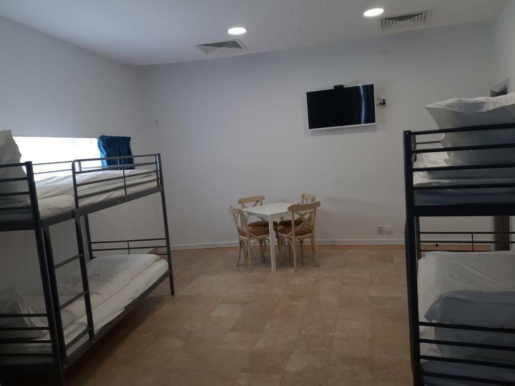 Hotel Andy Km 36 Bukarest Kültér fotó